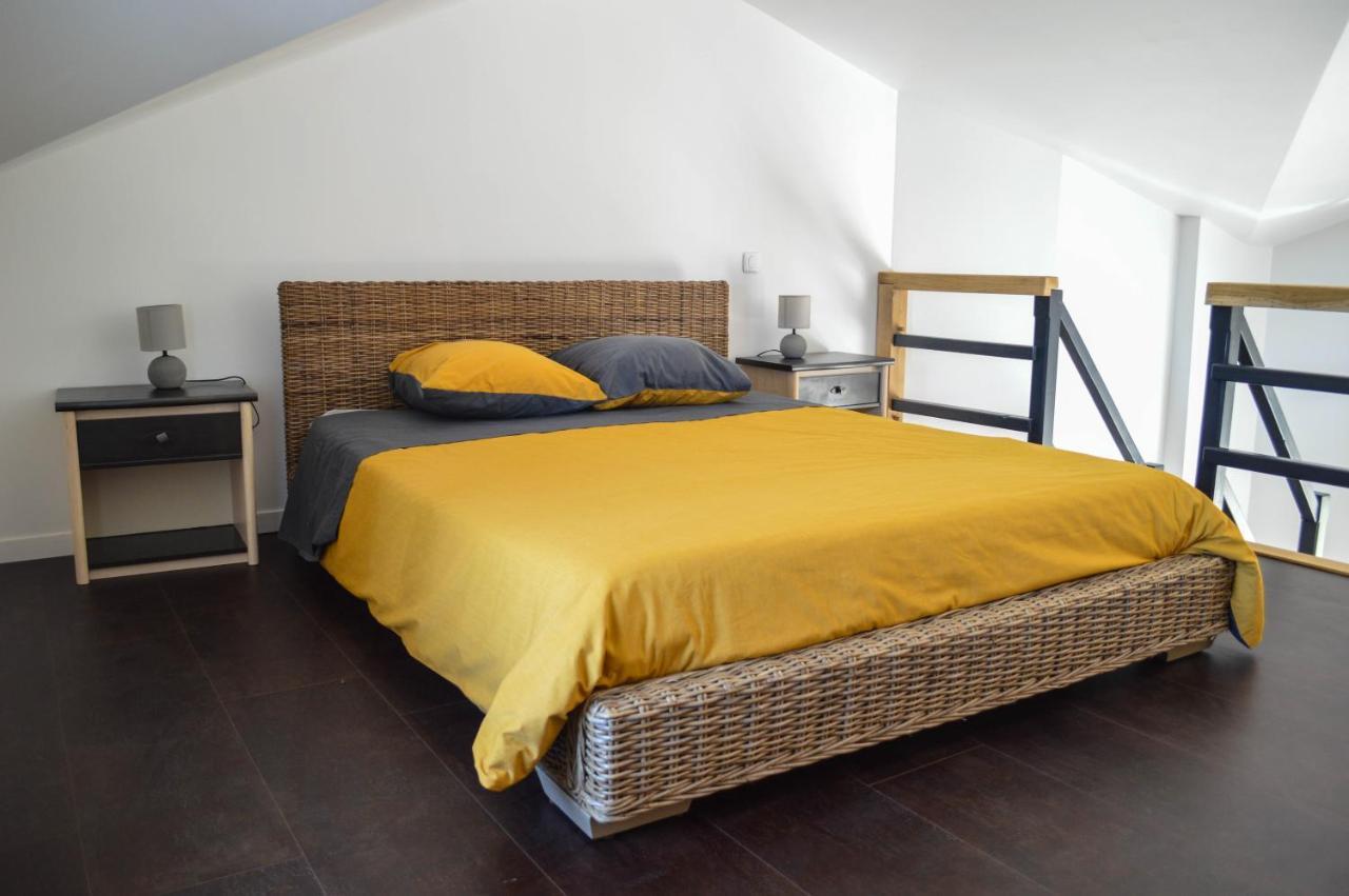 Grande Chambre D'Hote Les Chats-Pitres Bed & Breakfast La Rochette  Ngoại thất bức ảnh